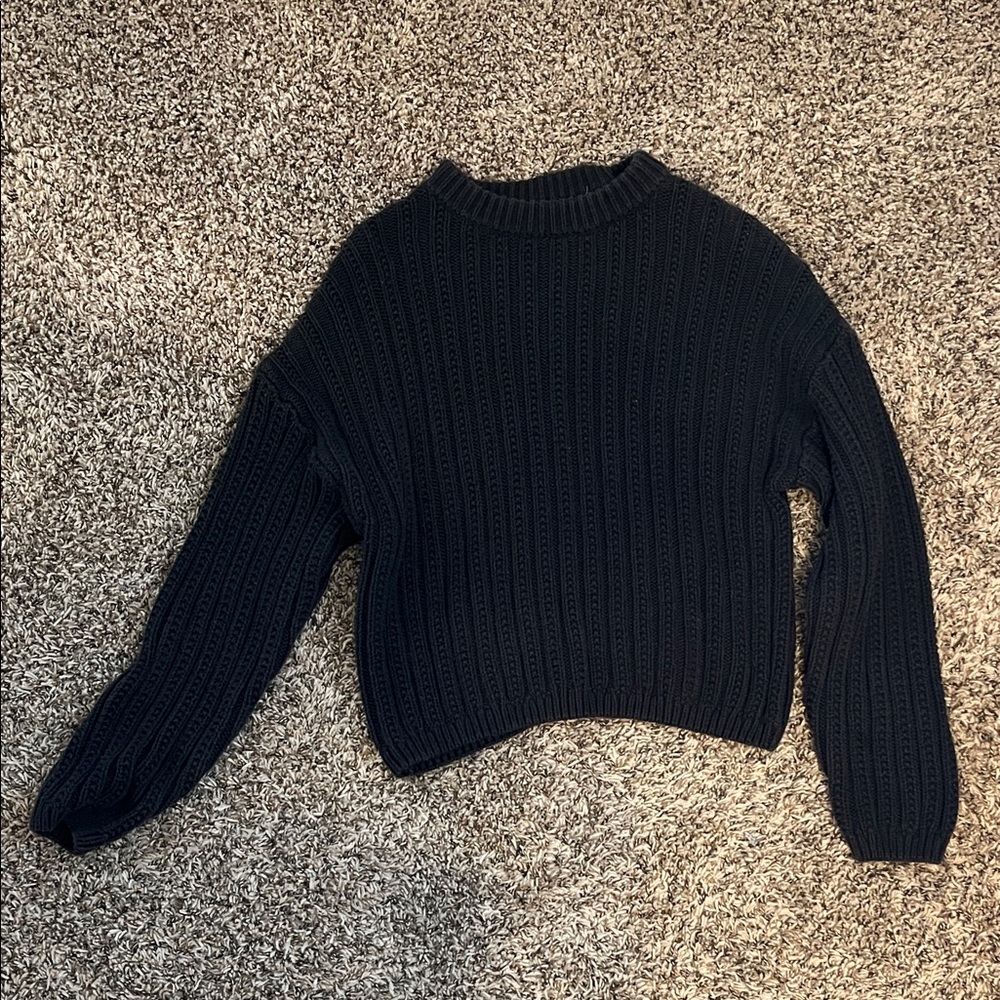 Universal Thread Black Ribbed Sweater